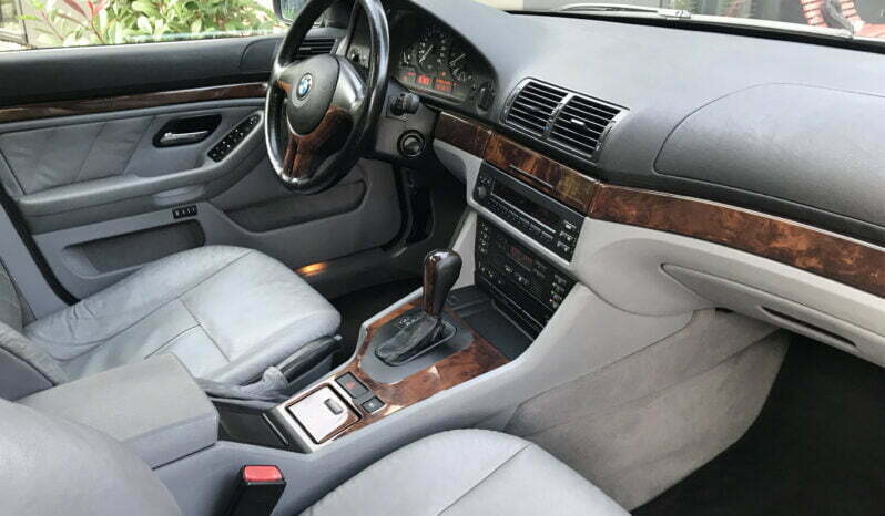 BMW 525iA | Touring | Automaat | HiFi | Elek. Stoelen | Schuif/Kanteldak | Youngtimer vol