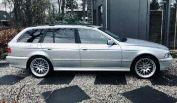 BMW 525 i | Automaat | Youngtimer | 19 inch | LEES VERDER! vol